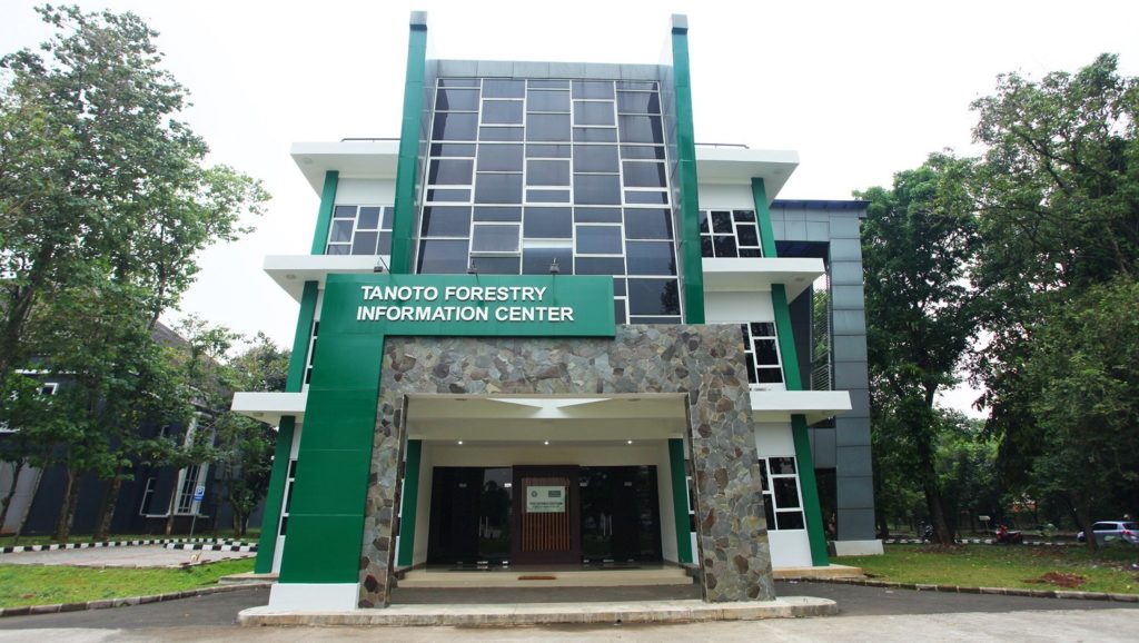 Tanoto Forrestry Information Center Institut Pertanian Bogor